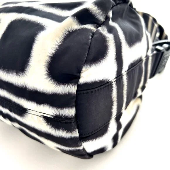 CHANEL Black and White Patterned Shoulder Bag with Leather Logo Patch - Picture 10 of 15